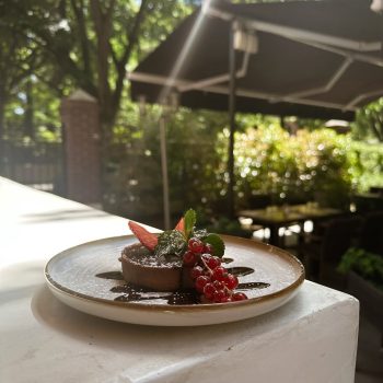 Le-Mansio-restaurant-terasse-traditionnel-français-Maison-Alfort-94